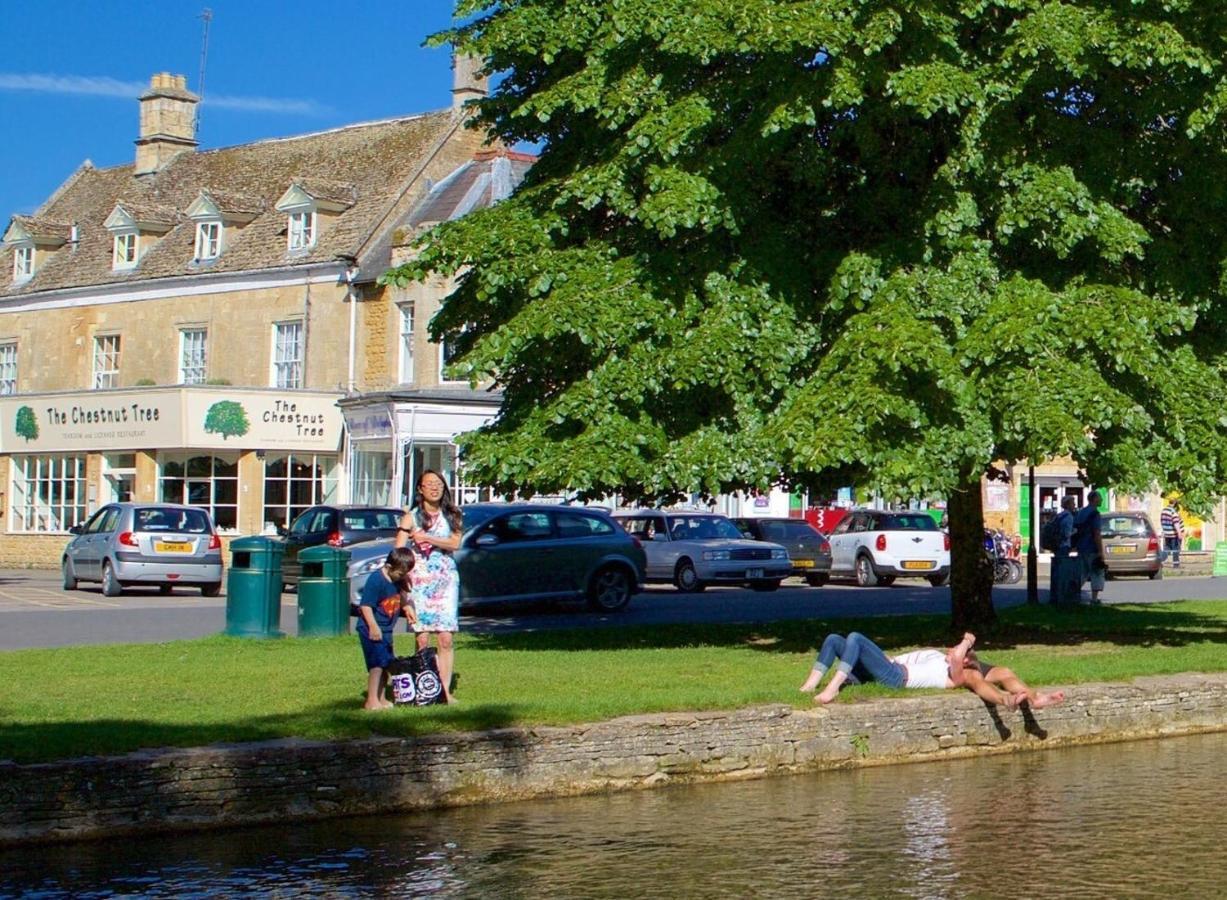Chestnut Bed And Breakfast Bourton-on-the-Water Εξωτερικό φωτογραφία