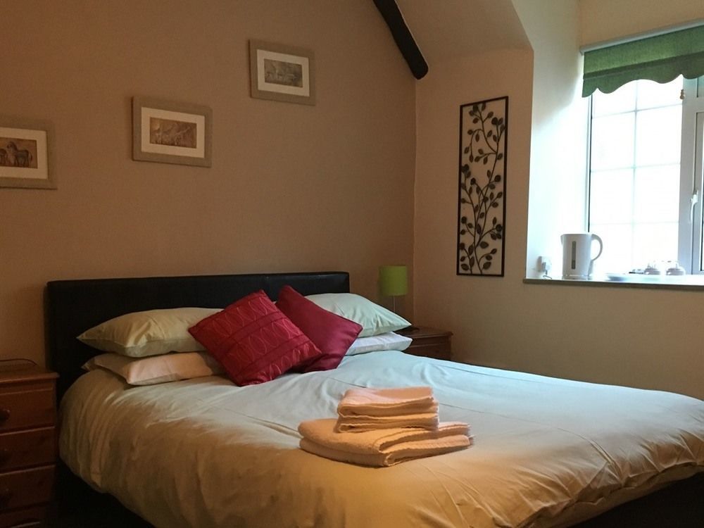 Chestnut Bed And Breakfast Bourton-on-the-Water Εξωτερικό φωτογραφία